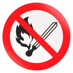 Знак P02 Запрещается пользоваться открытым огнем